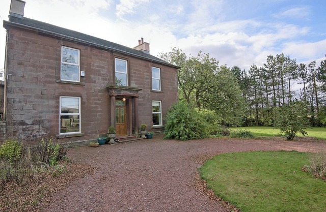 7 bedroom accommodation in Edderside, near Allonby