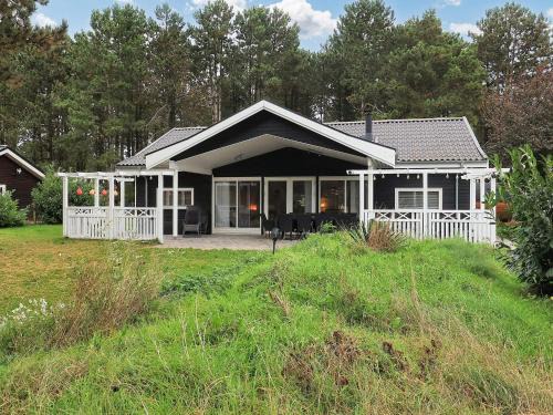 7 person holiday home in Rødby-By Traum