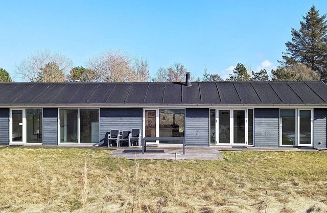 8 person holiday home in Ålbæk-By Traum