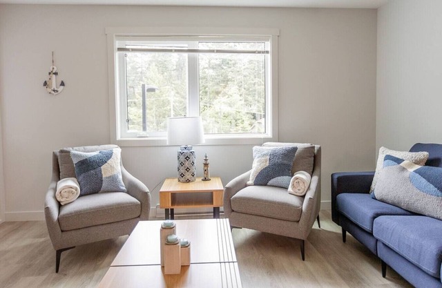 90+ Day Escape at Blue Skies Condo