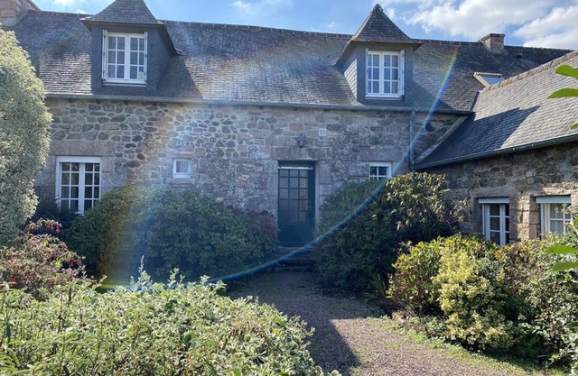 950 - Charming family home in La Bouillie