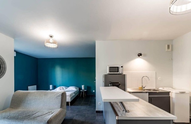 9th arrondissement apartment, quiet and relaxing