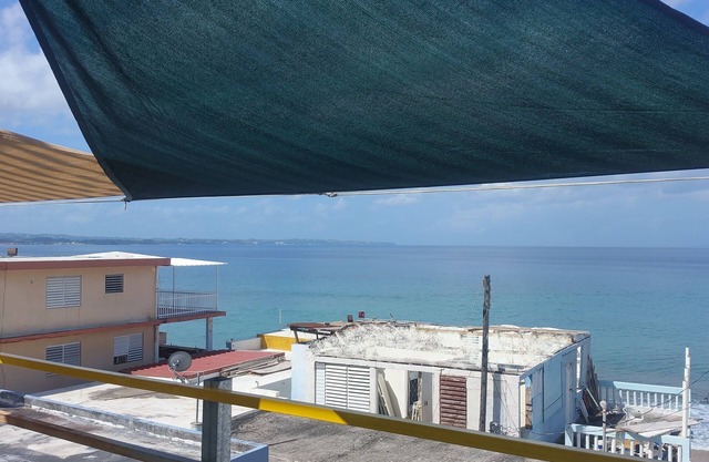 A-2 Casa de Playa apartment with Seaview