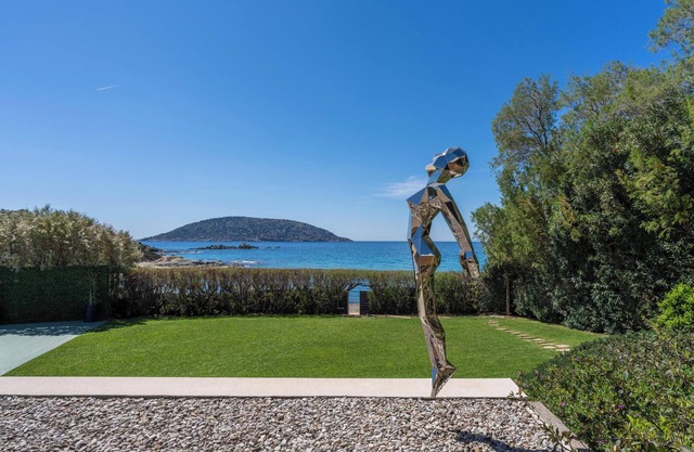 A beachfront paradise blending luxury on the Athenian Riviera