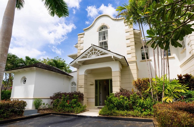 A beautiful 3 bed/3 bath town House on the spectacular Sugar Hill resort.