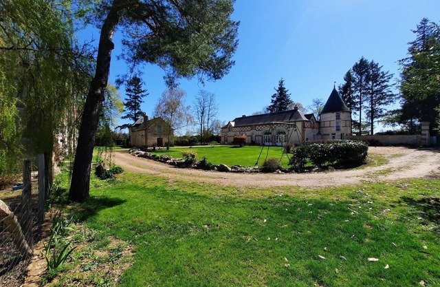 A dream holiday in the heart of nature in a historic setting