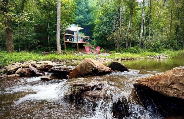 A-Frame in nature, Swinging wall, WIFI, Hot Shower