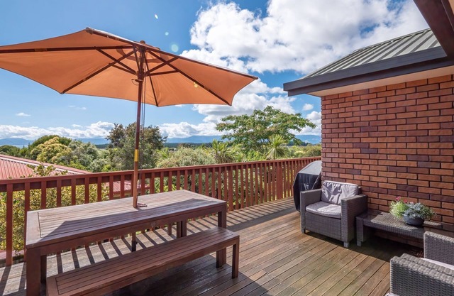 A lovely home in Mapua village, perfect for couple or families