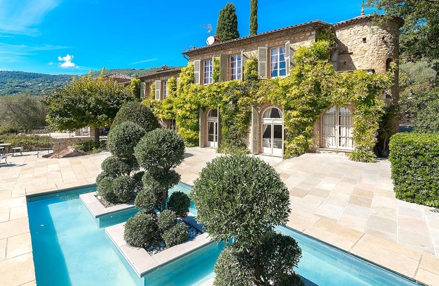 A magnificent place for your stay in France with a perfect location!