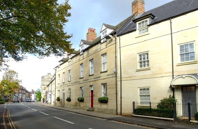 A Perfect Home only a stones throw from Blenheim Palace.