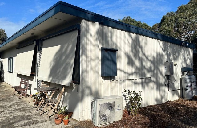 A quirky fun and luxurious property in the heart of Venus Bay