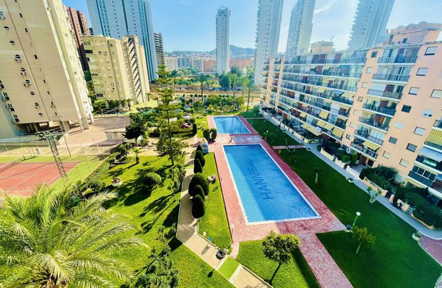 A972 - Cozy studio with pool view and community parking