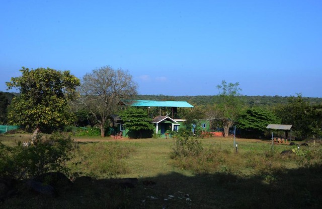 AARRAAMS Farms & Resorts