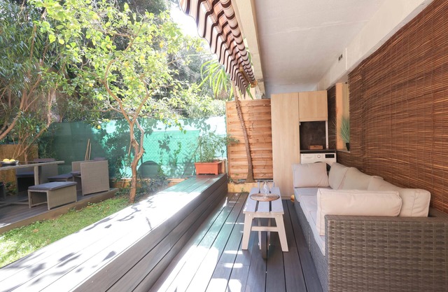 AC Studio with garden and parking close to the beach- BENAKEY