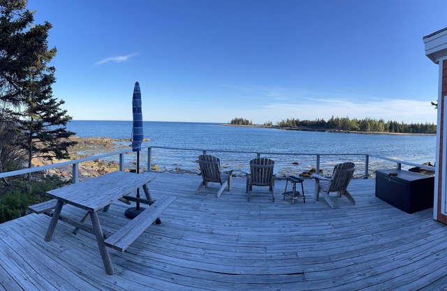 Acadia’s Schoodic Point cottage