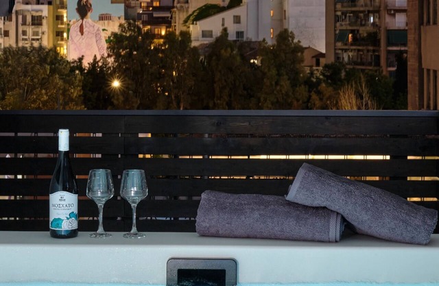 Acropolis view Penthouse46 Jacuzzi Quality living