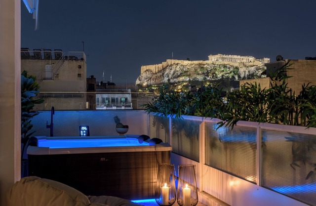 Acropolis View Plunge Pool Loft