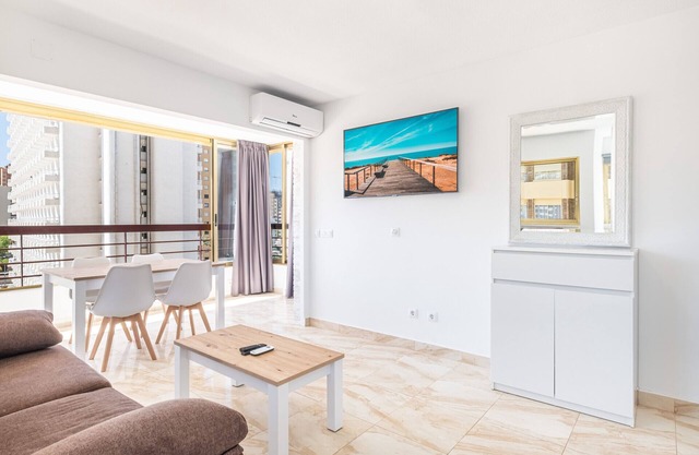 Acuarium II 5-B Apartment Levante Beach