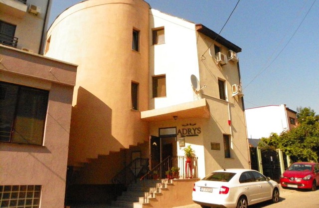 Adrys Boutique Villa