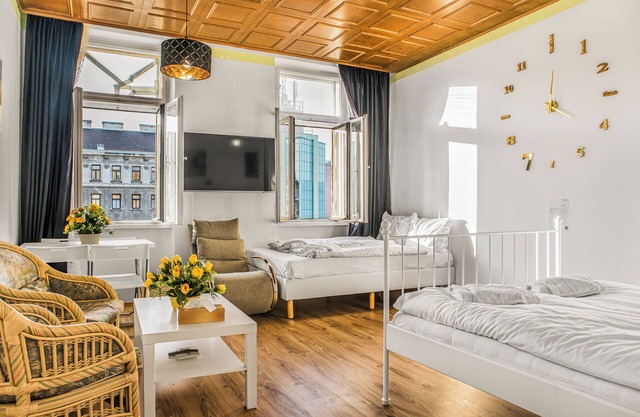 Affordable 2BR Apt Near Danube