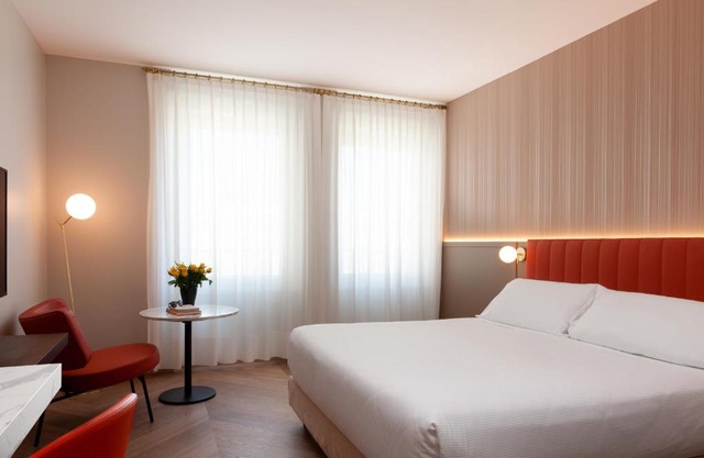 Agora' Palace Hotel
