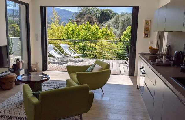 Agosta Plage - Modern apartment of 50m² with terrace