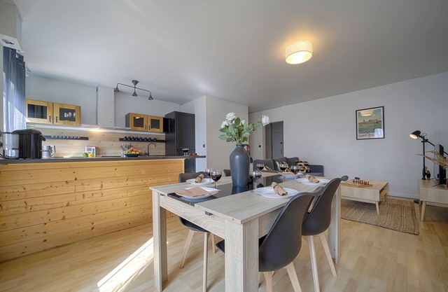 Agréable Appartement Idéalement Situé au Pied du Tramway