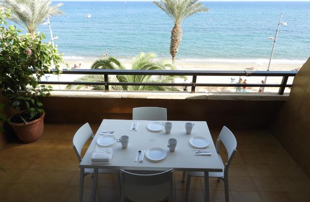 Aguadulce Primera Línea - A/C