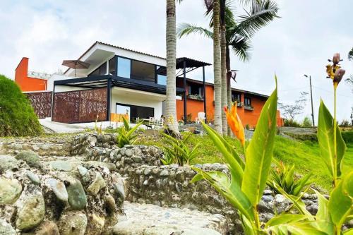 Aguas Claras Luxuty Full House Filandia