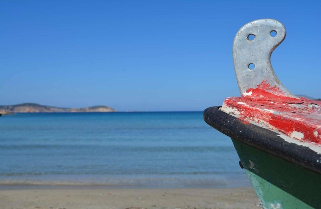 Ailouros summer hotel