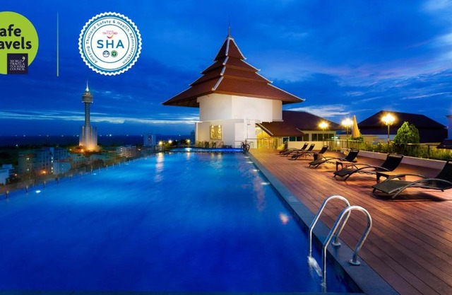 Aiyara Grand Hotel