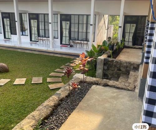 AJA Tumpaksewu Homestay