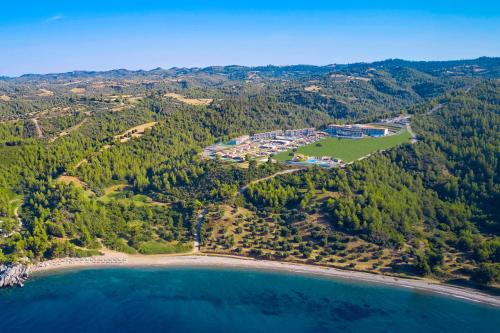 Ajul Luxury Hotel & Spa Resort, a Registry Collection Hotel