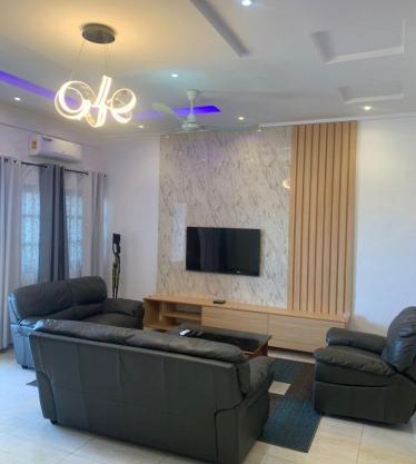 Akpakpa tounde motors