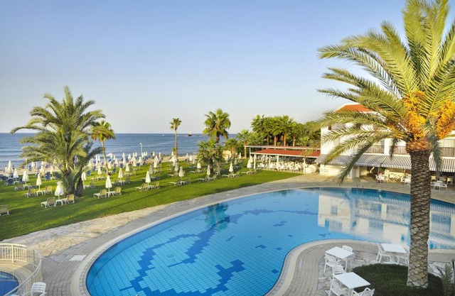 Akti Beach Hotel & Village Resort