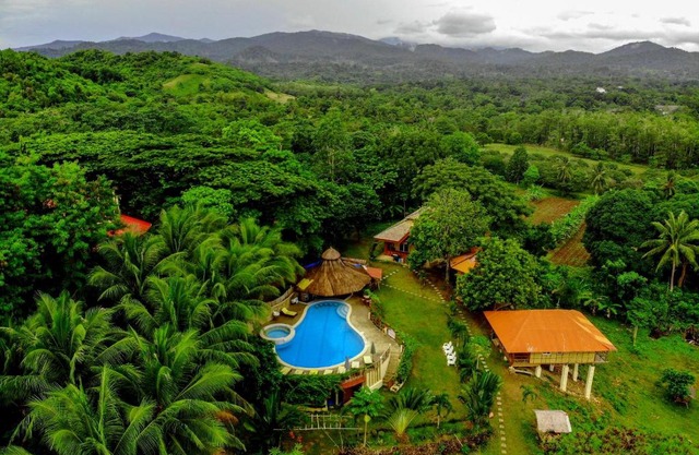 Al Hamra Jungle Resort