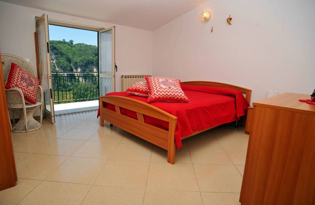 Albachiara Top apartment - hiking Amalfi coast - Path of Gods