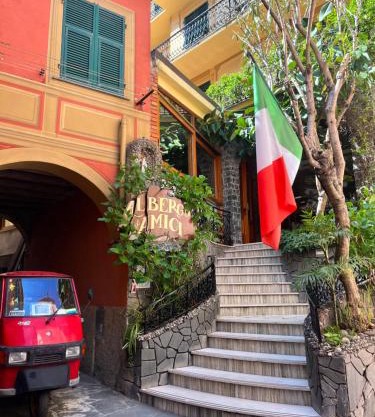 Albergo Degli Amici