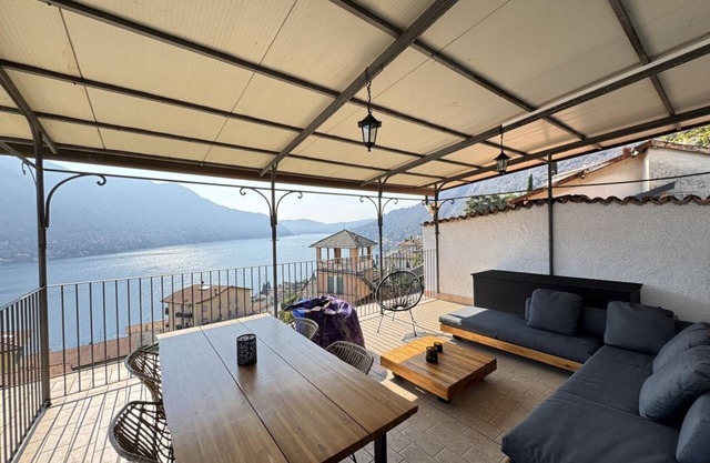 Alberto's Terrace Moltrasio