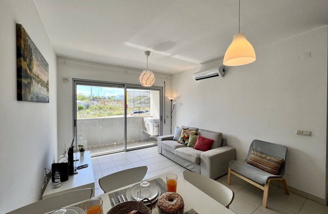 Alcantarilha Vilalux by Homing