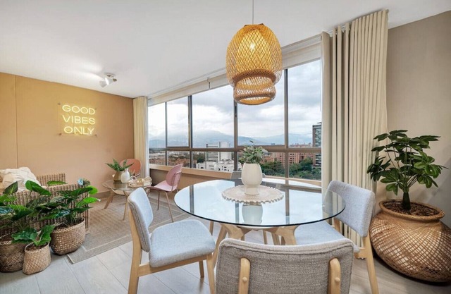 Alcazar 1103 · Luxe Apt in Oviedo w/city view, 1AC by HOUSY HOST