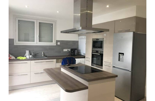 ALES T4 furnished +garden + parking.