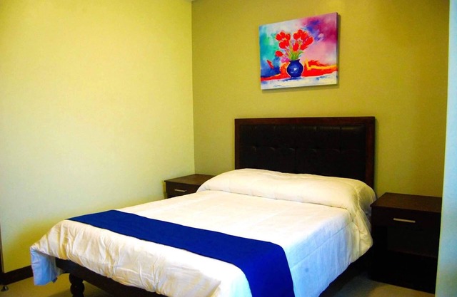 Algabe Serviced Apartments - Family Apartment