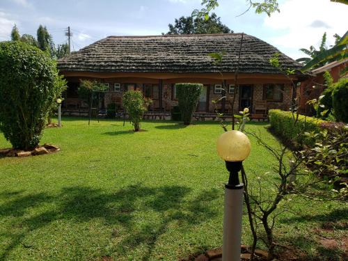 Alice Gardens and Campsite