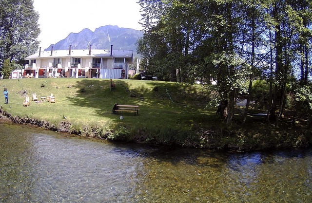 All 5 Moon River Suites on river - up to 30 guests