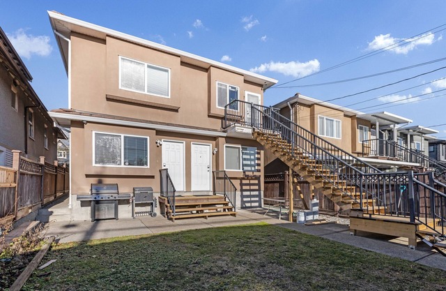 All Necessities Modern Suite in Safe & Quite Neighborhood, Close to Downtown!