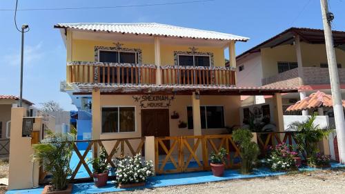 Alojamiento en Shekinah House