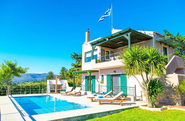 Aloni Villa - Three Bedroom Villa, Sleeps 6