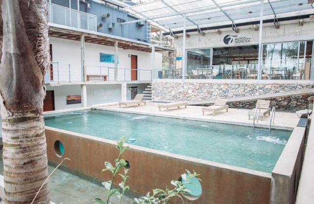 Altos de la Serena Apart Hotel