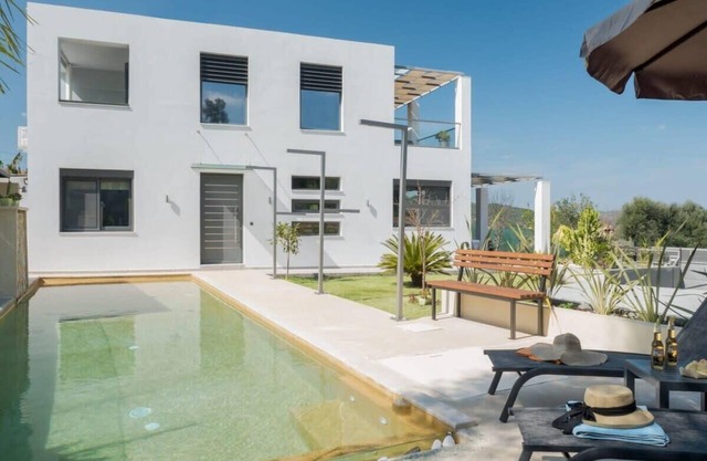 Alyona Villa with Private Pool, Garden and playground